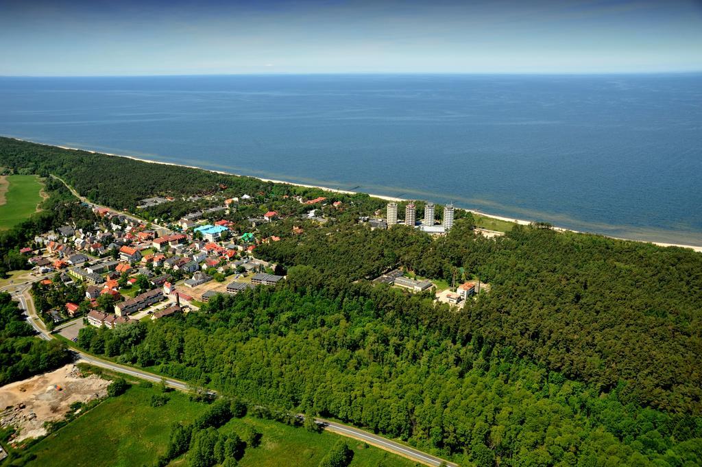 Zielona Noc Casa de hóspedes Dziwnówek Exterior foto