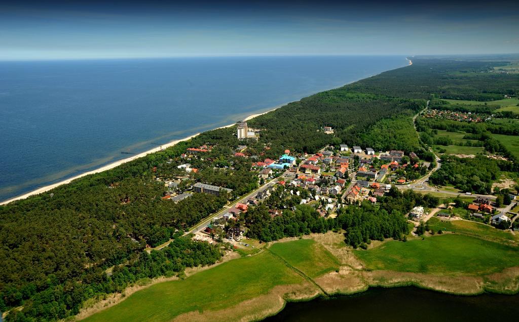 Zielona Noc Casa de hóspedes Dziwnówek Exterior foto