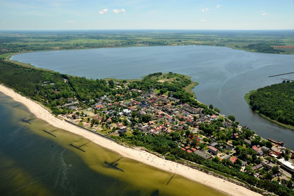 Zielona Noc Casa de hóspedes Dziwnówek Exterior foto